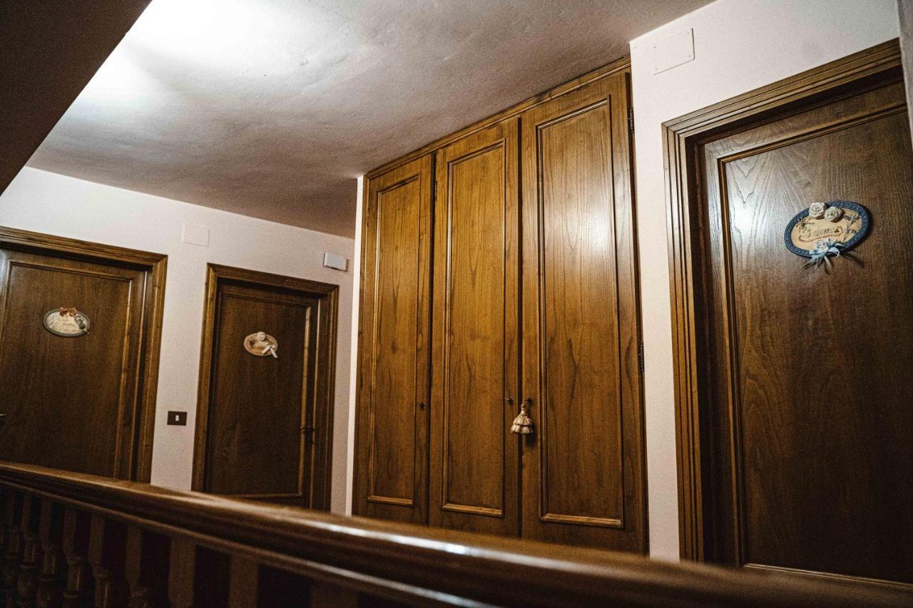 B&B Colle Vignoni บาร์เบริโน ดิ มูเจลโล ภายนอก รูปภาพ